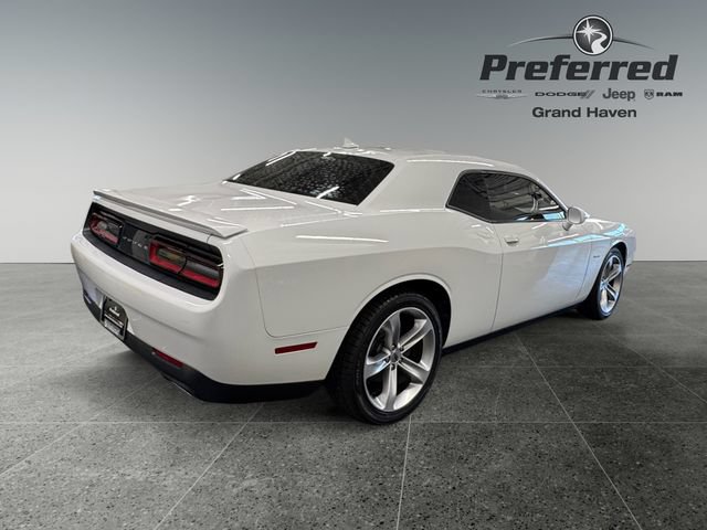 Used 2017 Dodge Challenger R/T w/ Sound Group RWD image 21
