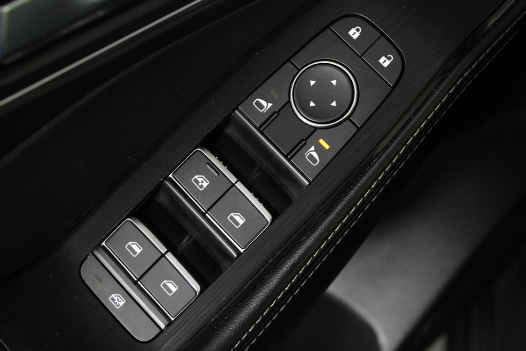Certified 2023 Nissan Rogue Platinum FWD image 25