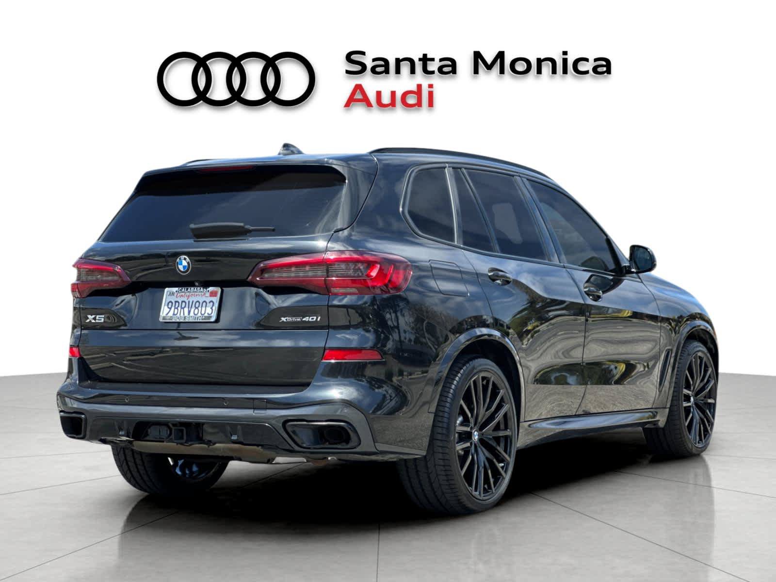 Used 2022 BMW X5 xDrive40i w/ M Sport Package AWD/4WD image 2