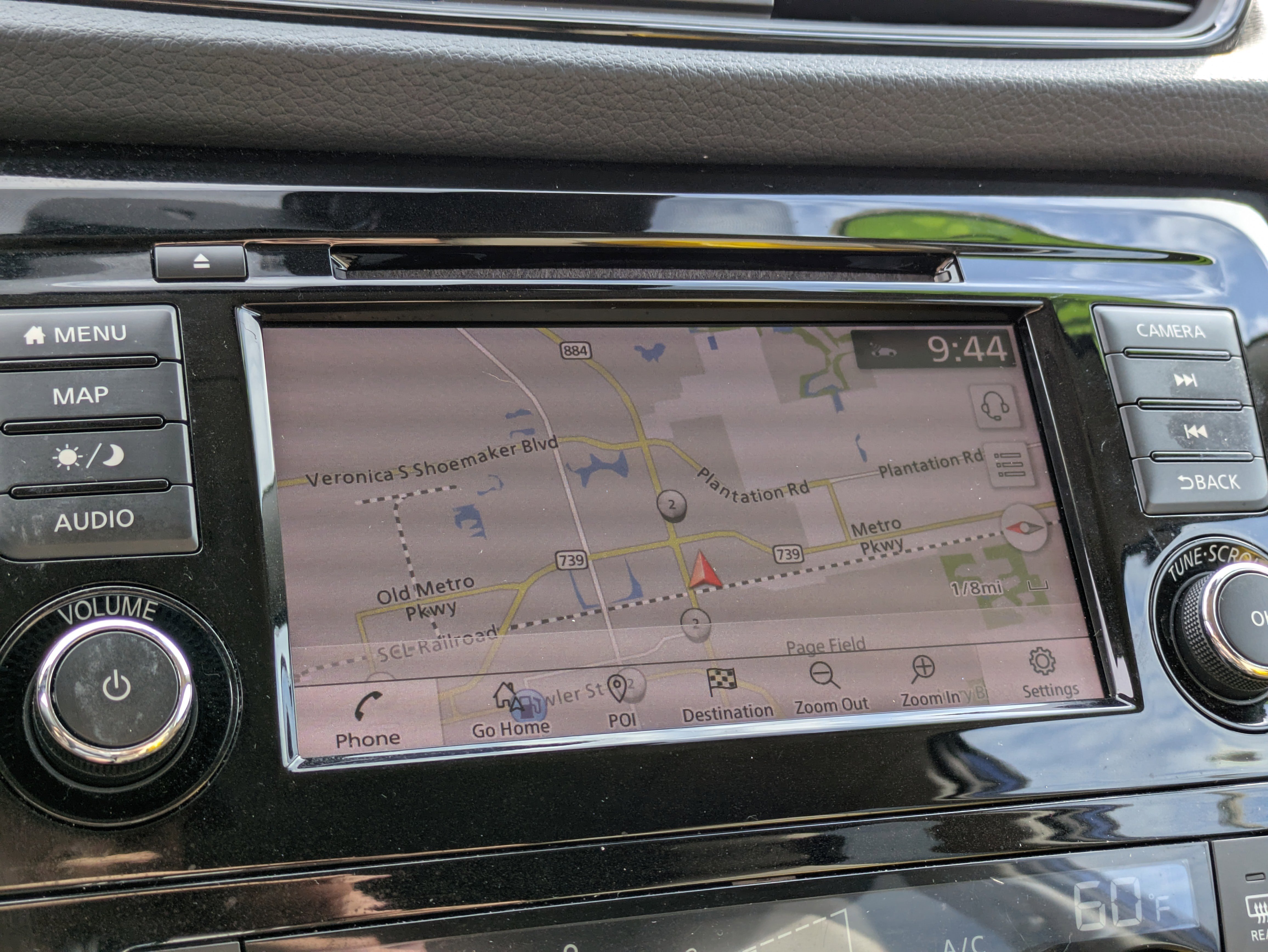 Used 2020 Nissan Rogue SL w/ Premium Package image 32