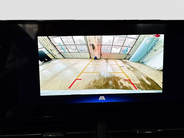 New 2026 Chevrolet Trax ACTIV w/ Sunroof Package image 14