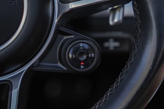 Used 2019 Porsche 911 Carrera RWD image 30