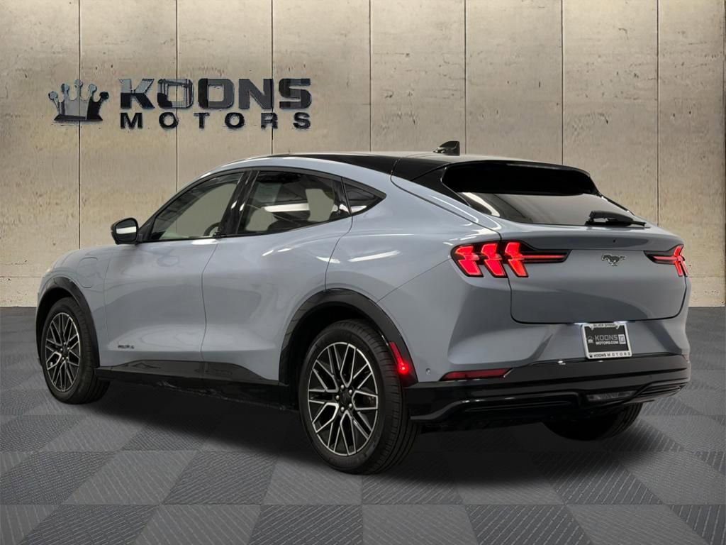 Used 2024 Ford Mustang Mach-E Premium AWD/4WD image 6
