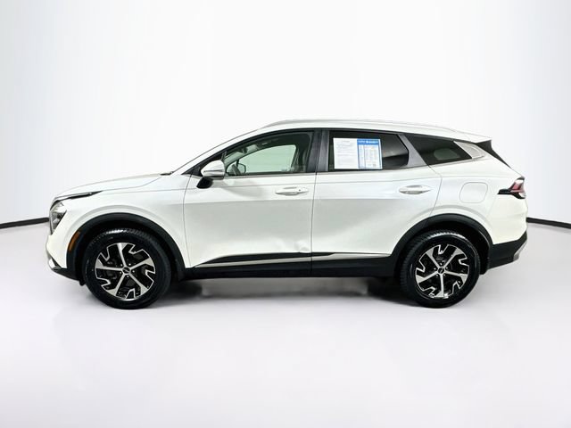 Used 2023 Kia Sportage EX AWD/4WD image 5