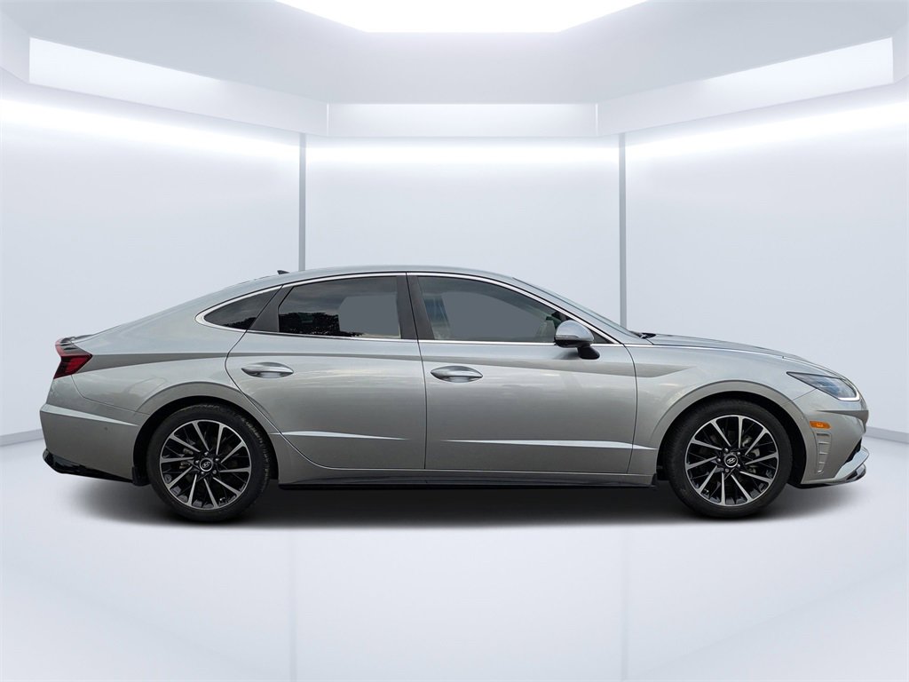 Used 2021 Hyundai Sonata Limited image 2