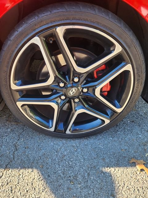 Used 2022 Hyundai Veloster N FWD image 34