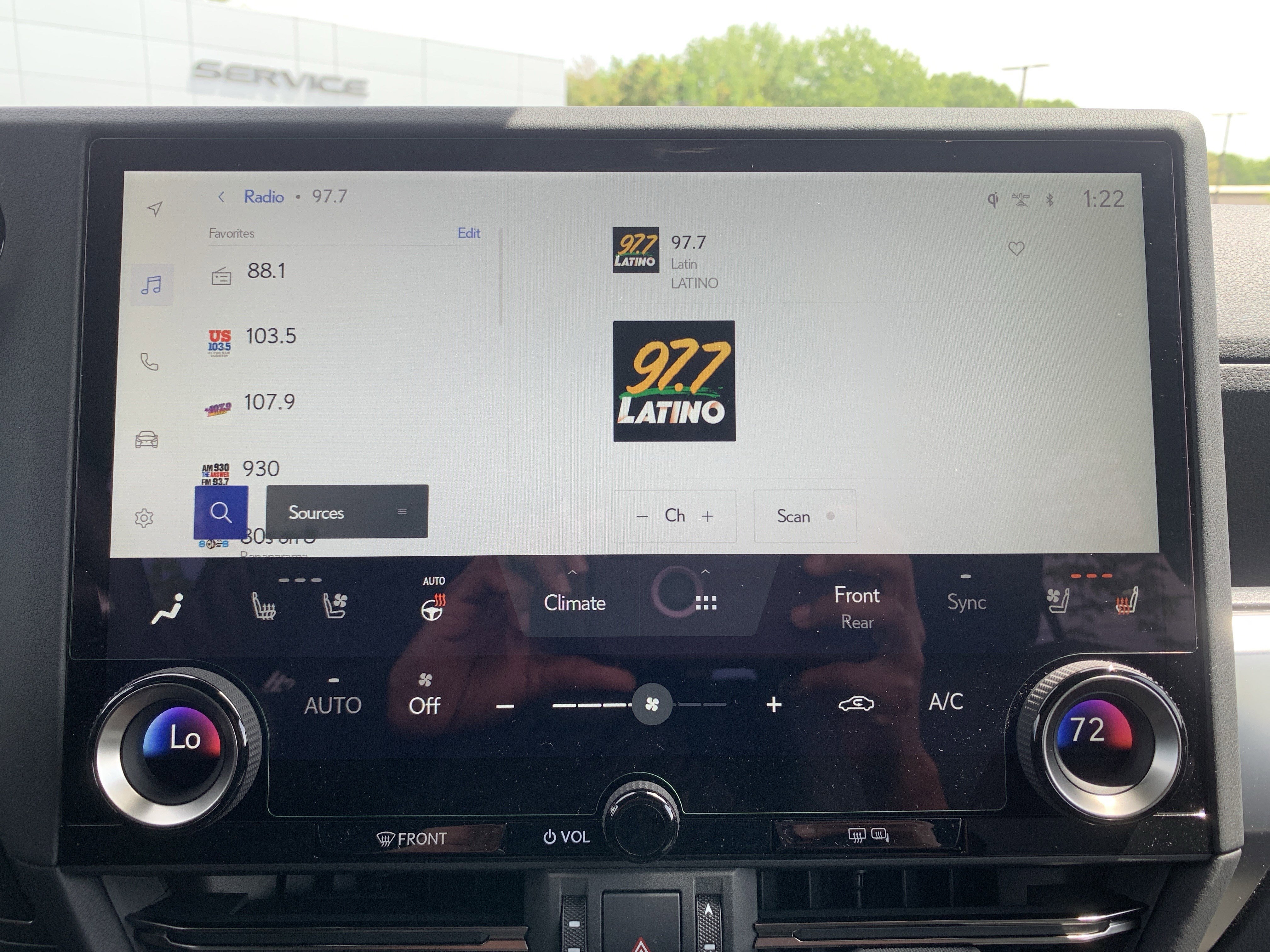 Certified 2026 Lexus GX 550 w/ Accessory Package (ZB) image 23