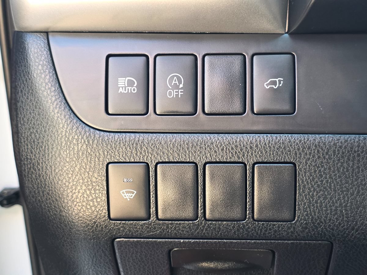 Used 2018 Toyota Highlander SE FWD image 53