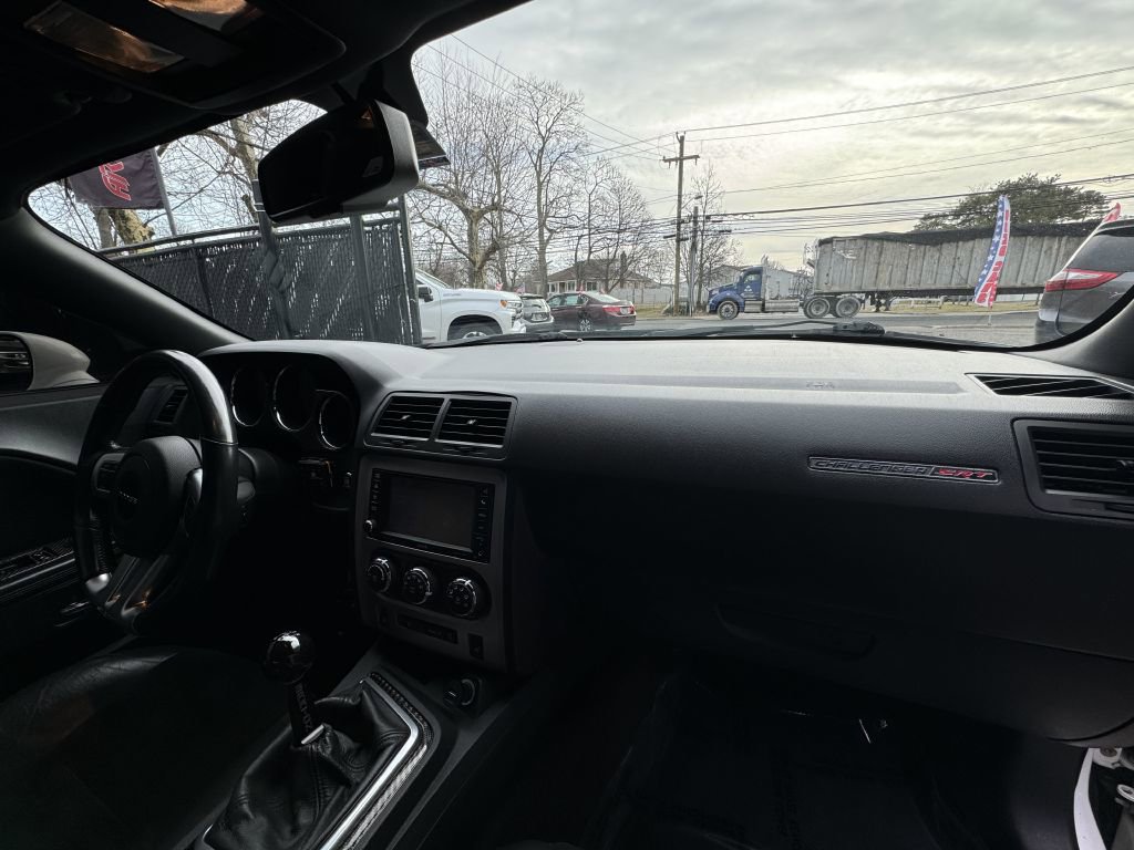 Used 2012 Dodge Challenger SRT8 image 17