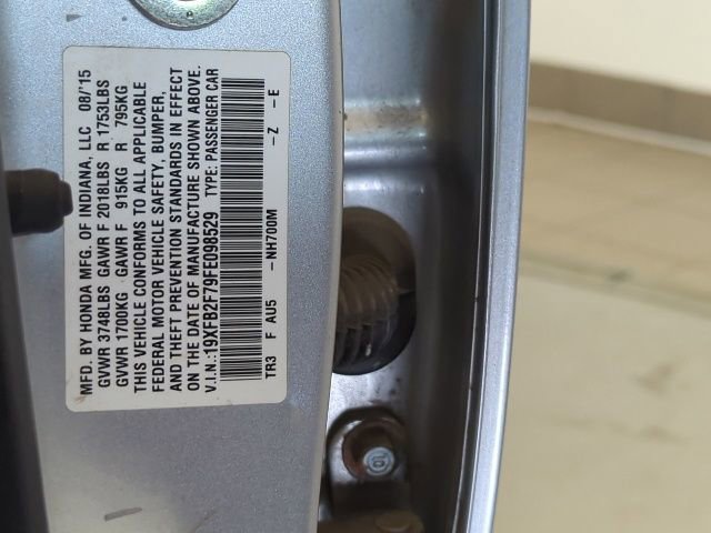 Used 2015 Honda Civic SE image 28