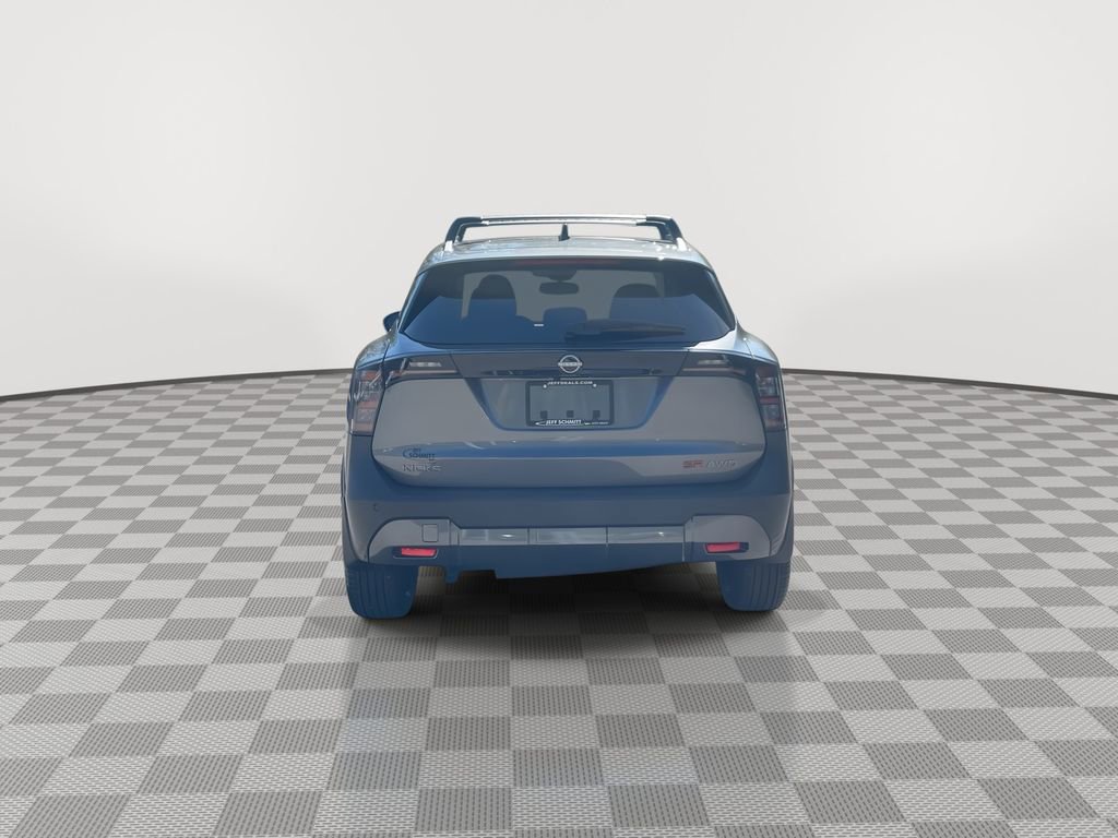 New 2026 Nissan Kicks SR w/ Cold Weather Package AWD/4WD image 9