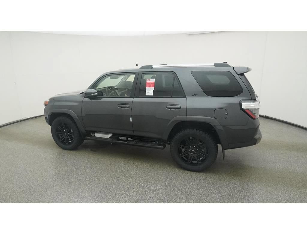 New 2023 Toyota 4Runner SR5 Premium w/ Moonroof Package AWD/4WD image 4
