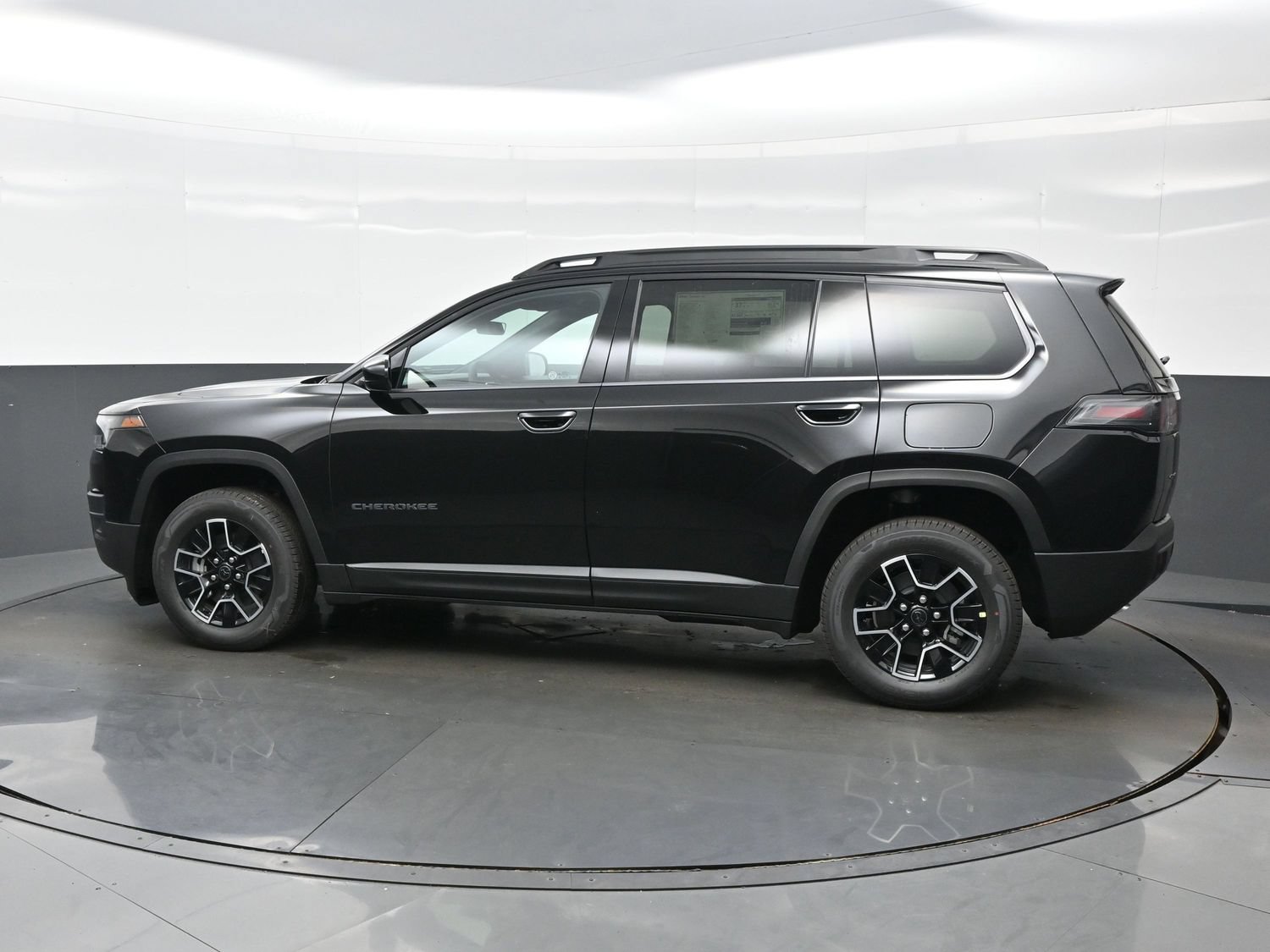 New 2026 Jeep Cherokee AWD/4WD image 4