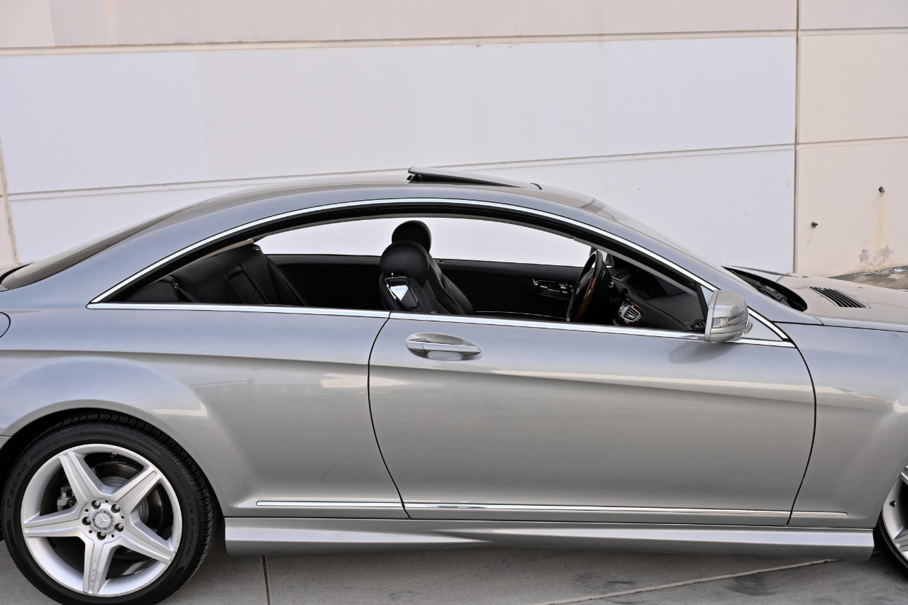 Used 2010 Mercedes-Benz CL 550 4MATIC image 39