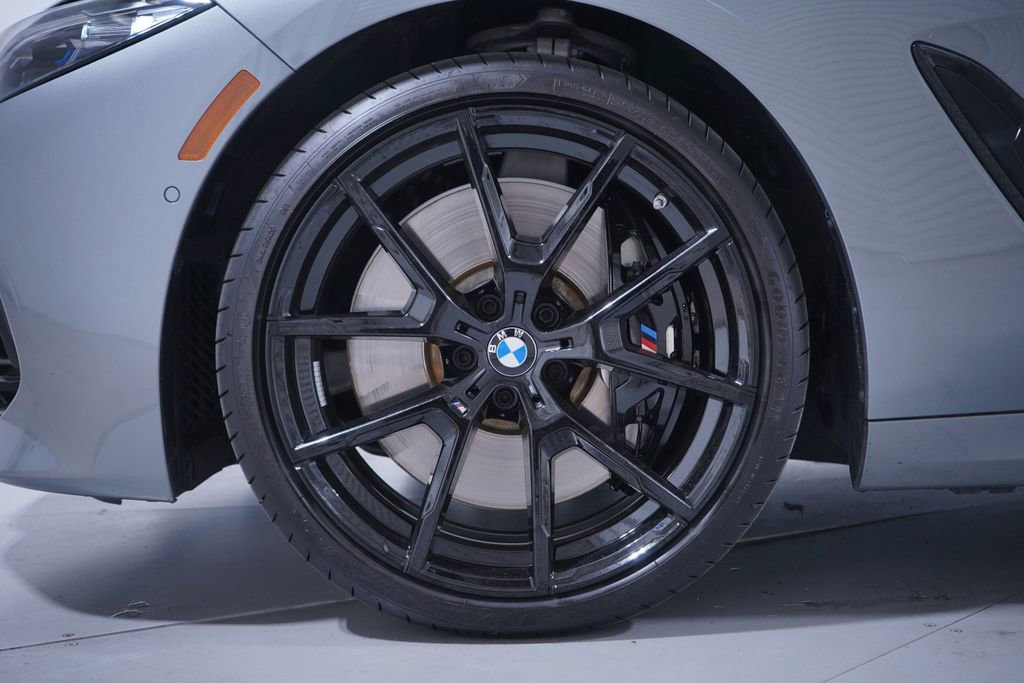 Used 2026 BMW 840i image 2