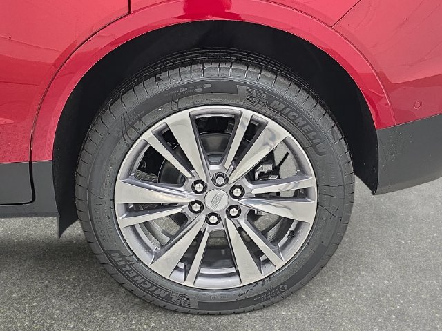 New 2026 Cadillac XT5 Premium Luxury w/ Driver Assist Package FWD image 30