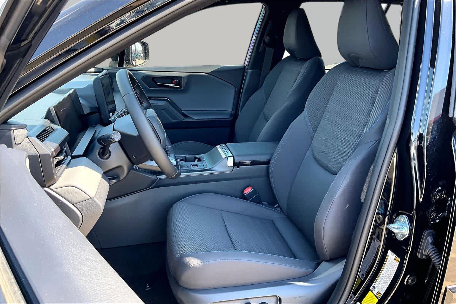 New 2026 Toyota RAV4 SE AWD/4WD image 17