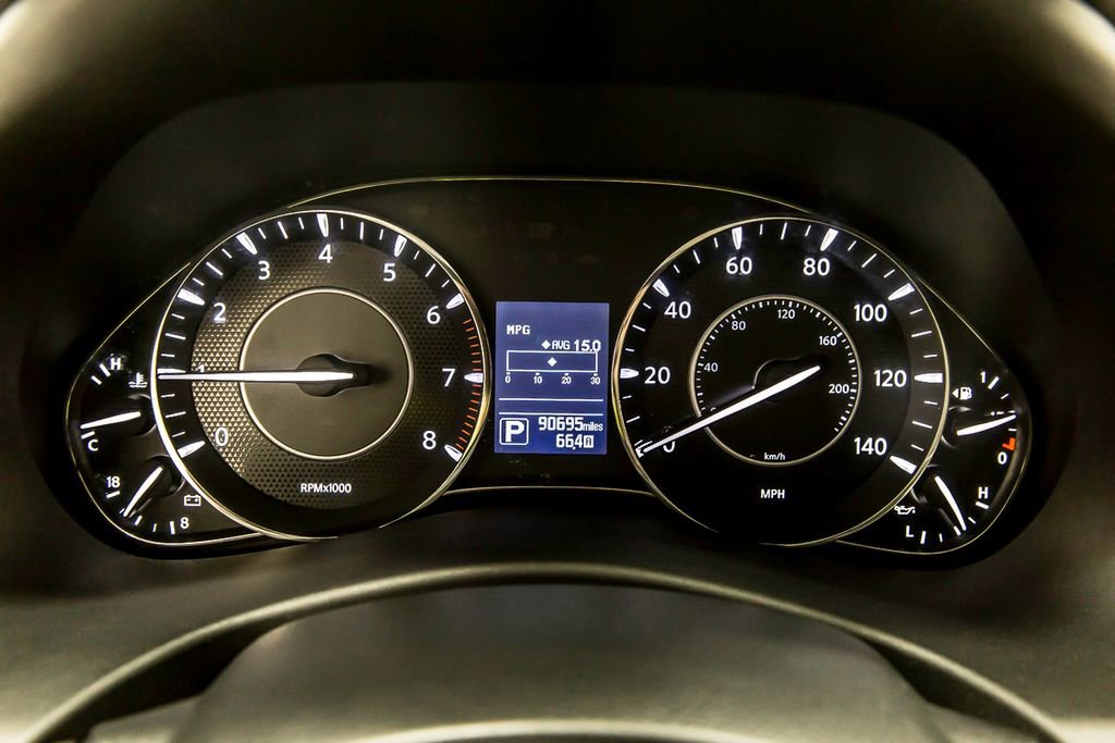 Used 2019 Nissan Armada Platinum w/ Captain's Chairs Package RWD image 18