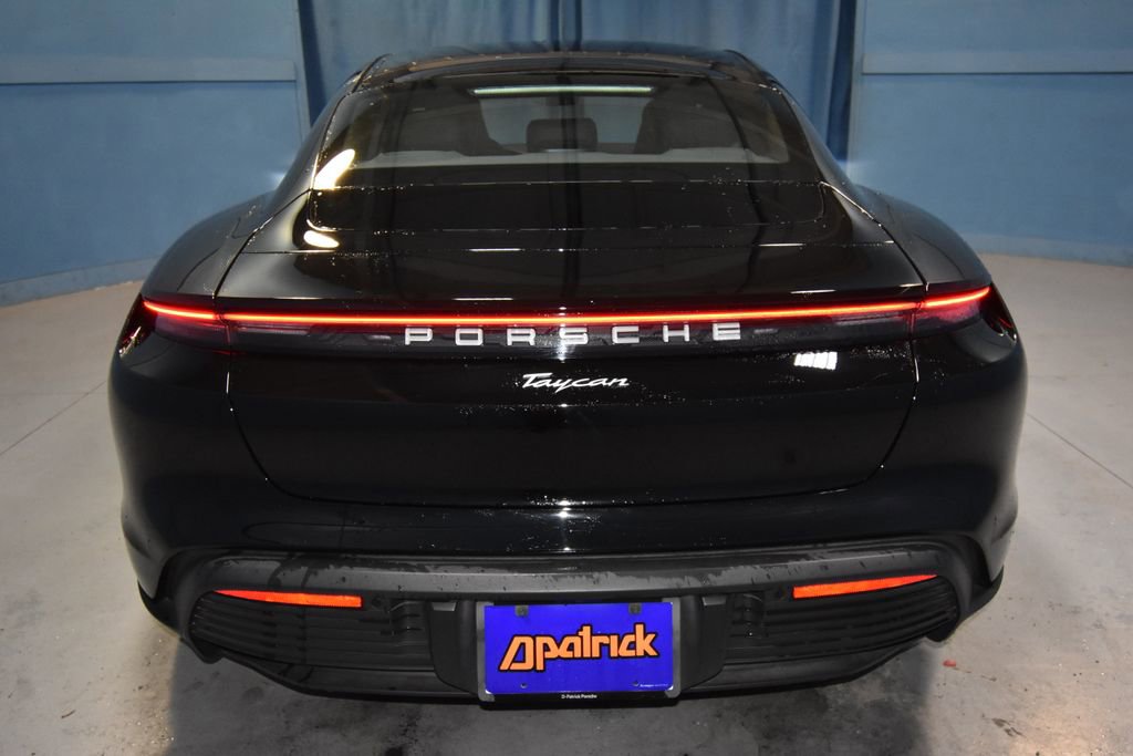 Used 2024 Porsche Taycan image 25