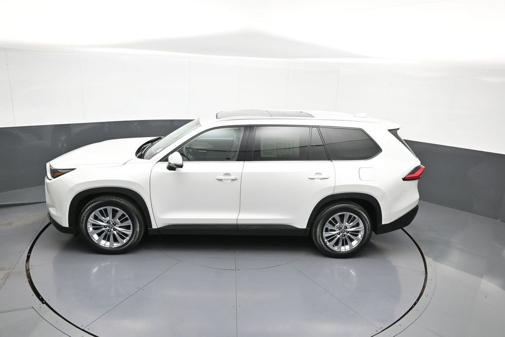 Certified 2024 Toyota Grand Highlander Platinum image 43