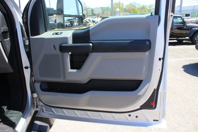 Used 2019 Ford F250 XL w/ STX Appearance Package AWD/4WD image 27