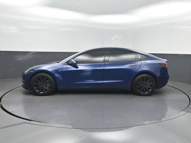 Used 2023 Tesla Model 3 Standard Range RWD image 2