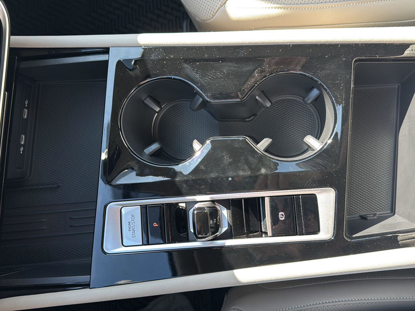 New 2026 Volkswagen Atlas SE image 20