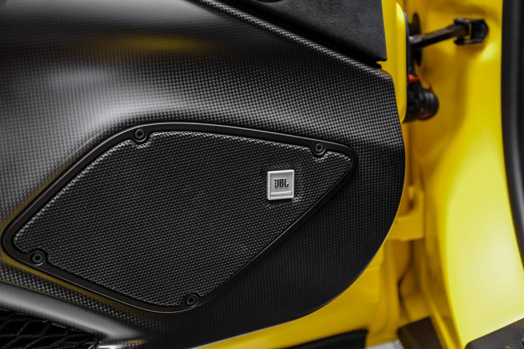 Used 2017 Ferrari F12tdf RWD image 53