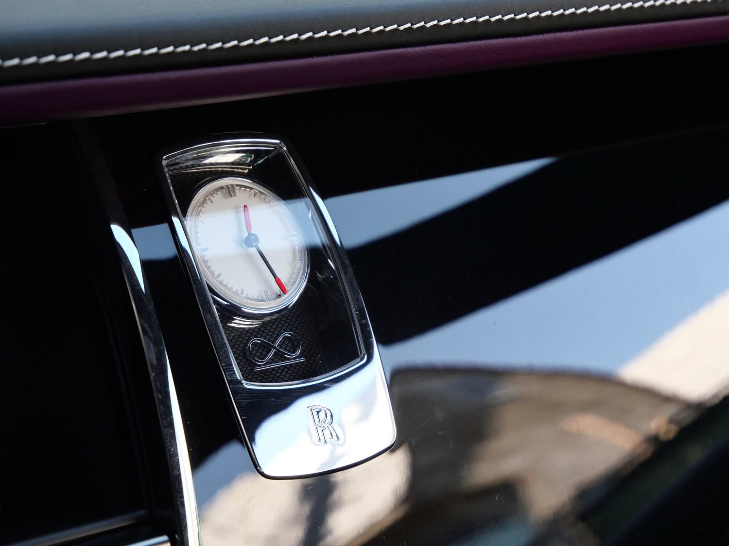 Certified 2018 Rolls-Royce Wraith RWD image 14