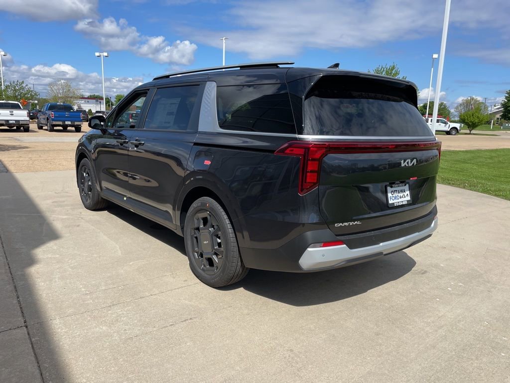 New 2026 Kia Carnival EX FWD image 7