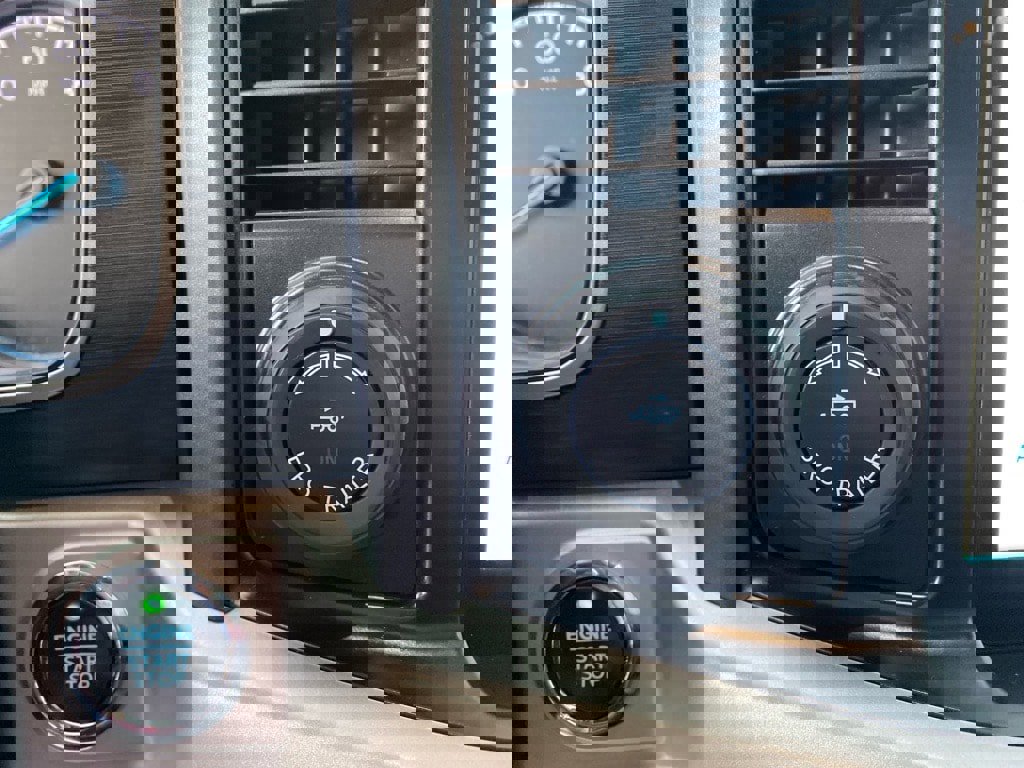 Used 2021 Ford F150 XLT w/ Equipment Group 302A High image 13