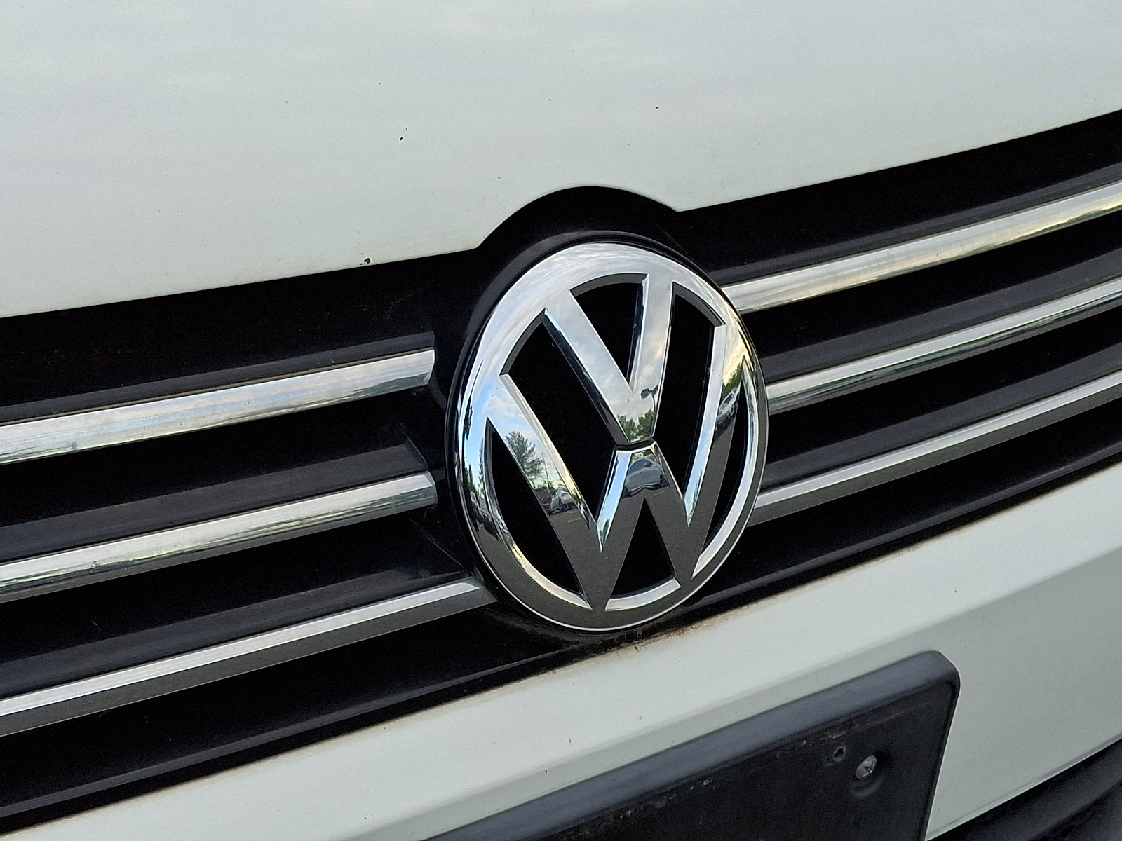 Used 2014 Volkswagen Passat 1.8T SE FWD image 8