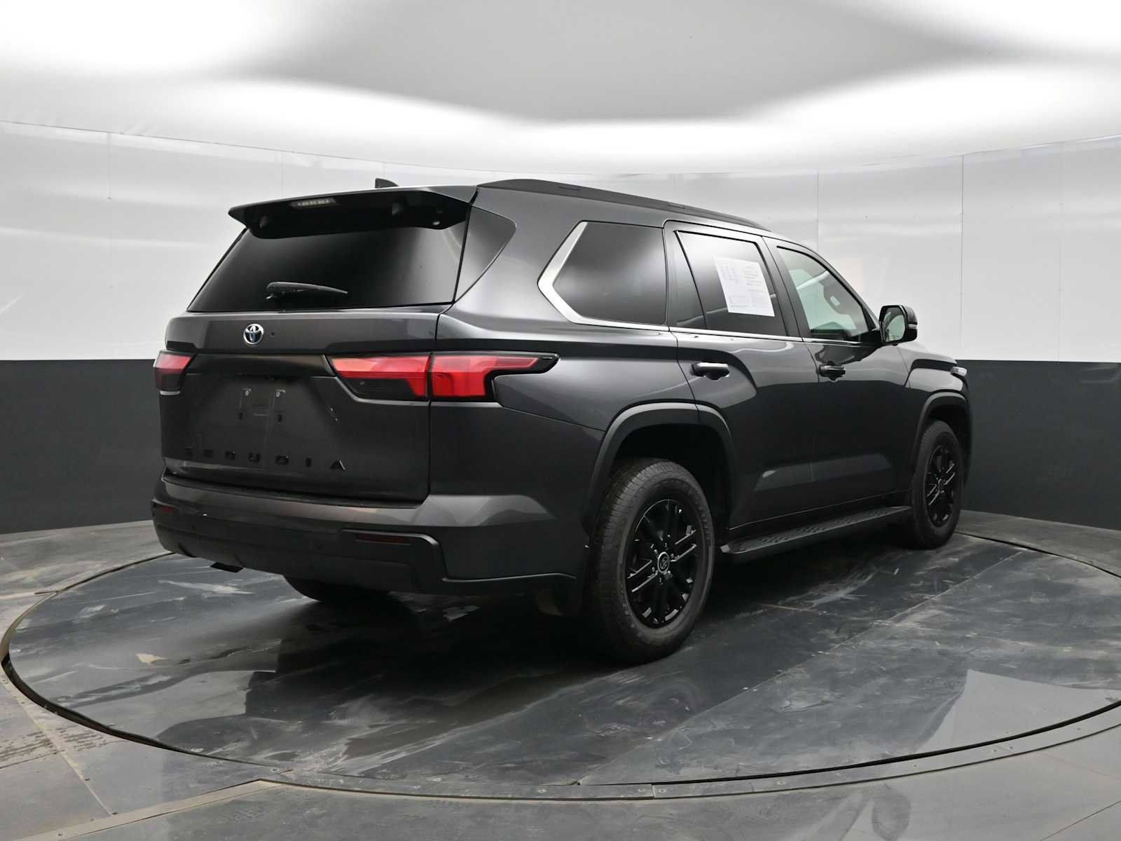 Used 2024 Toyota Sequoia SR5 image 8