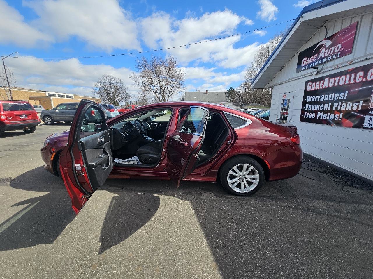 Used 2016 Chrysler 200 Limited image 20