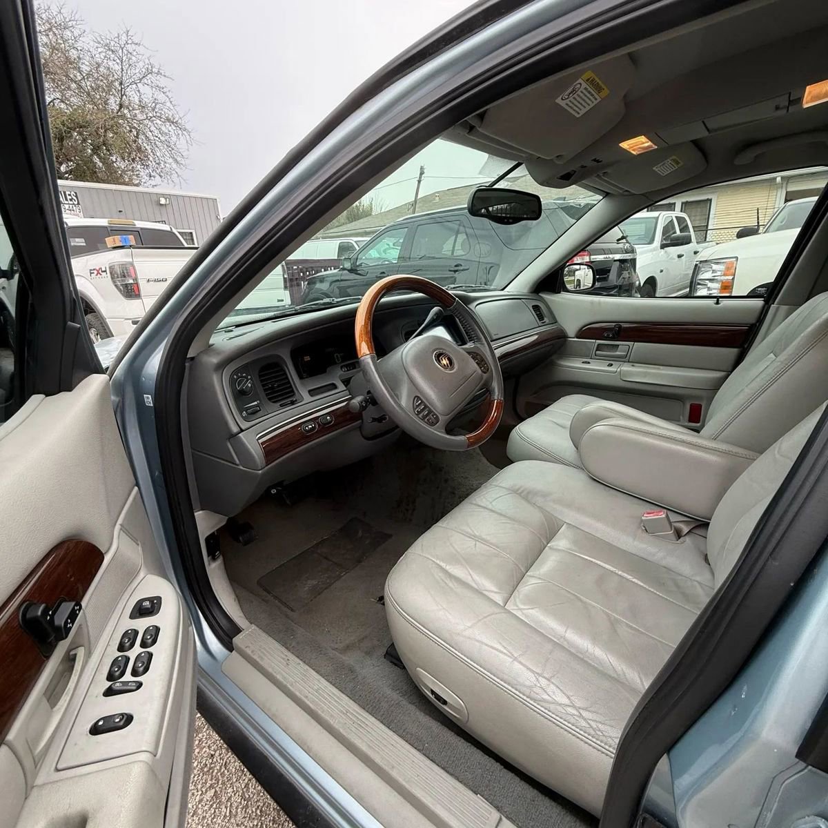 Used 2003 Mercury Grand Marquis LS RWD image 10