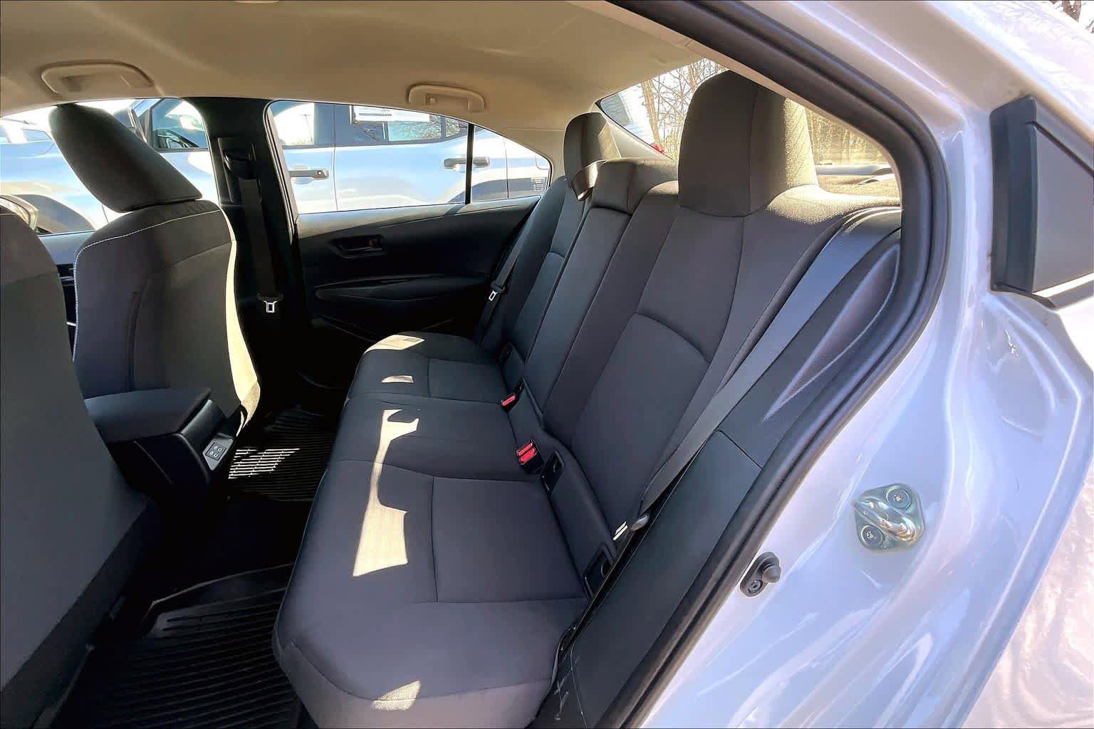 Used 2023 Toyota Corolla LE w/ LE Convenience Package AWD/4WD image 19