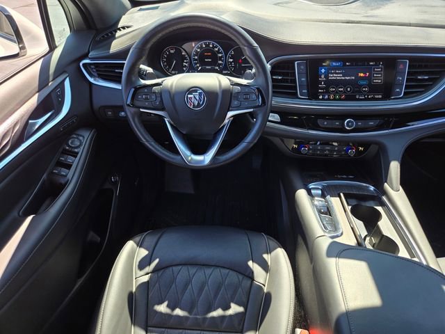 Used 2022 Buick Enclave Avenir w/ Avenir Technology Package AWD/4WD image 14