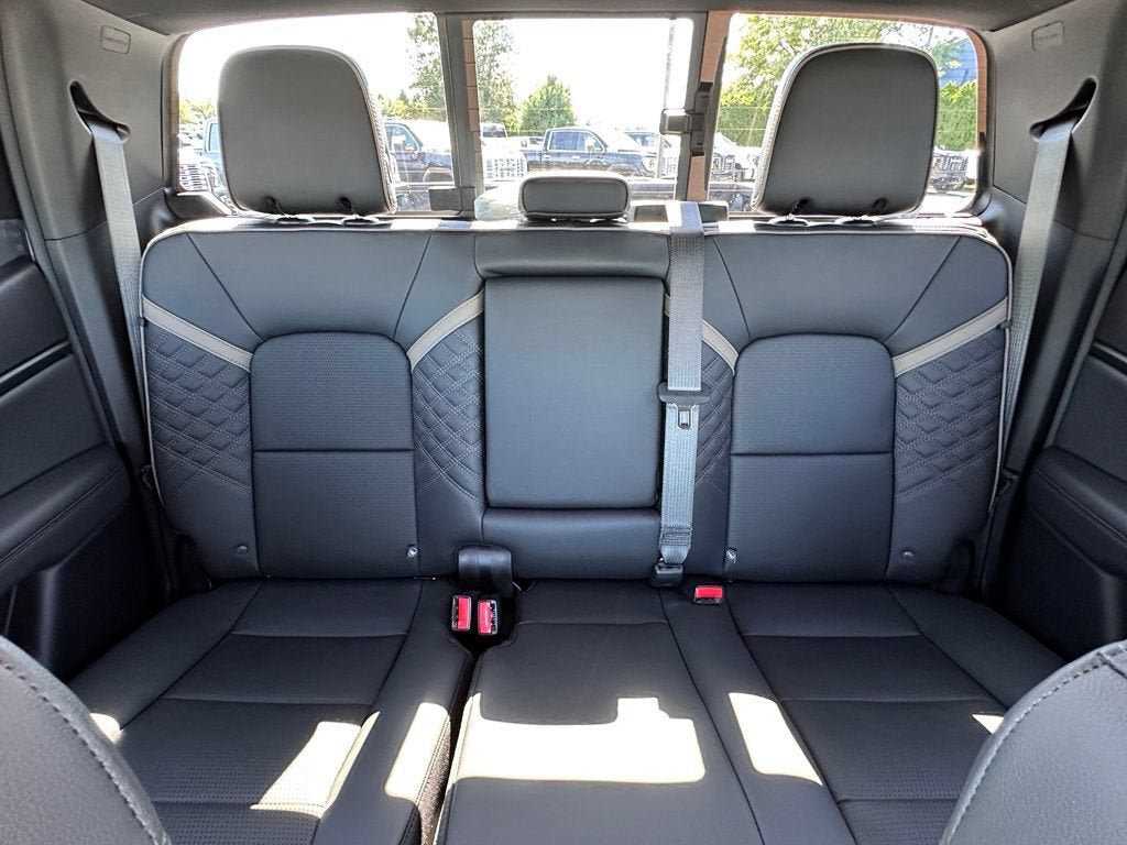 New 2026 GMC Canyon Denali AWD/4WD image 23