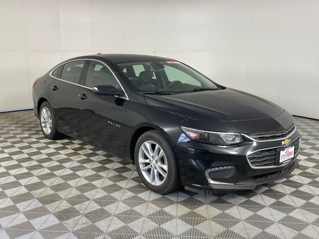Used 2016 Chevrolet Malibu LT w/ Leather Package FWD image 17