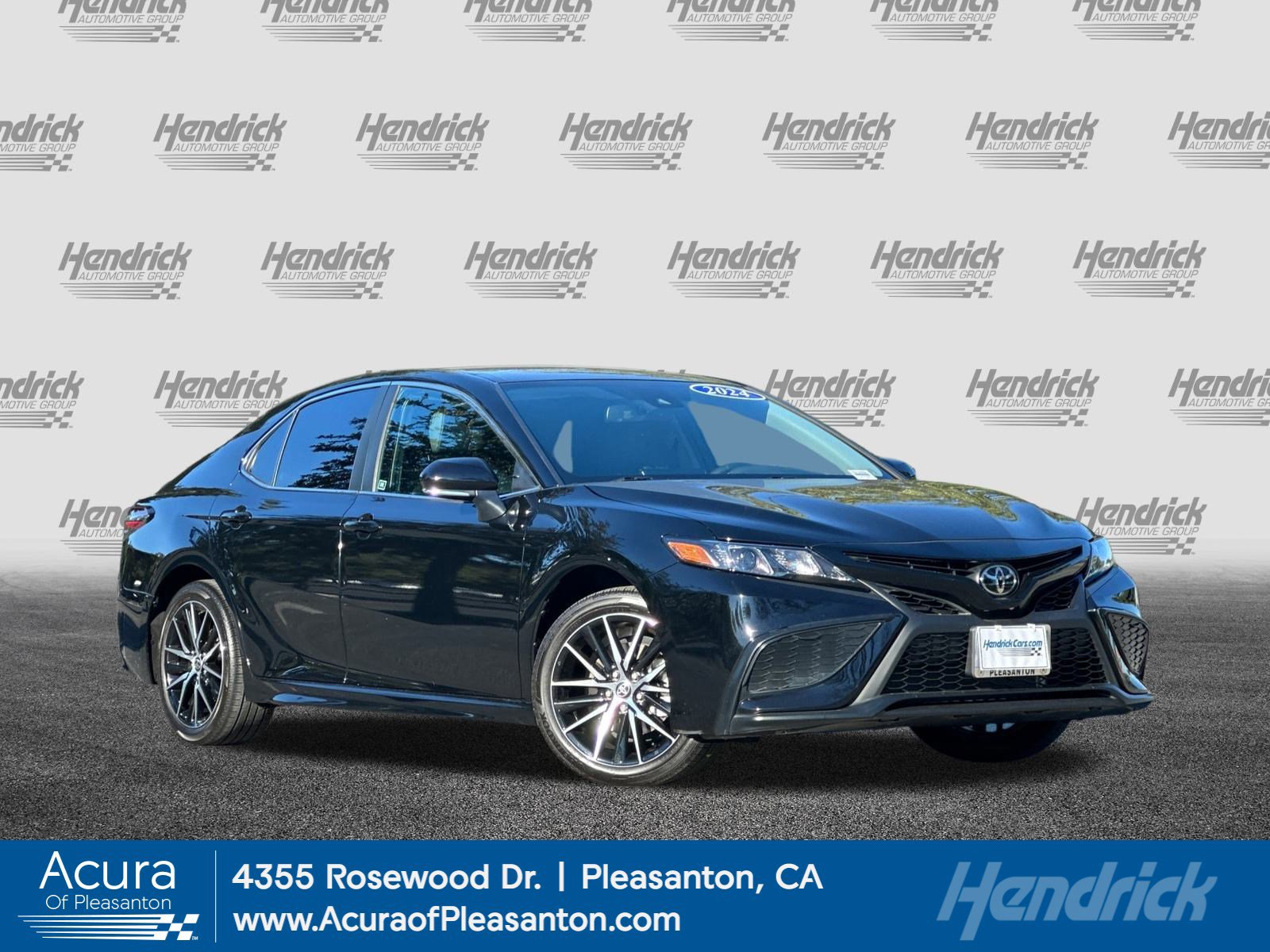 Used 2024 Toyota Camry SE