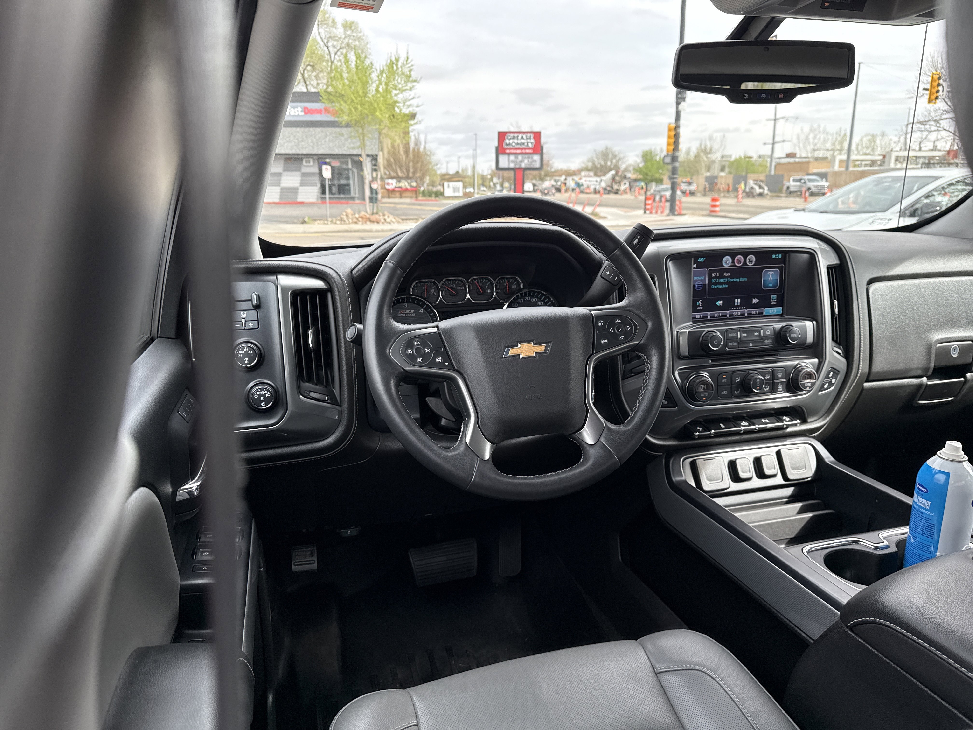 Used 2015 Chevrolet Silverado 1500 LTZ Z71 w/ LTZ Plus Package image 13