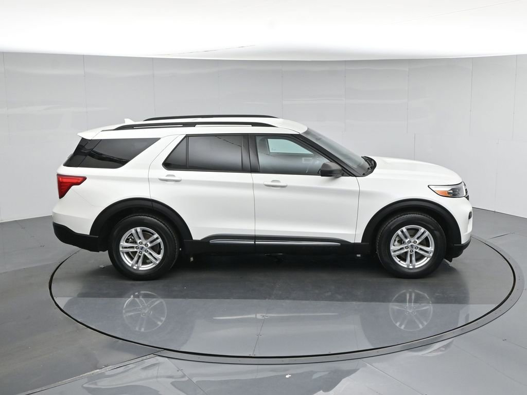 Used 2023 Ford Explorer XLT RWD image 42