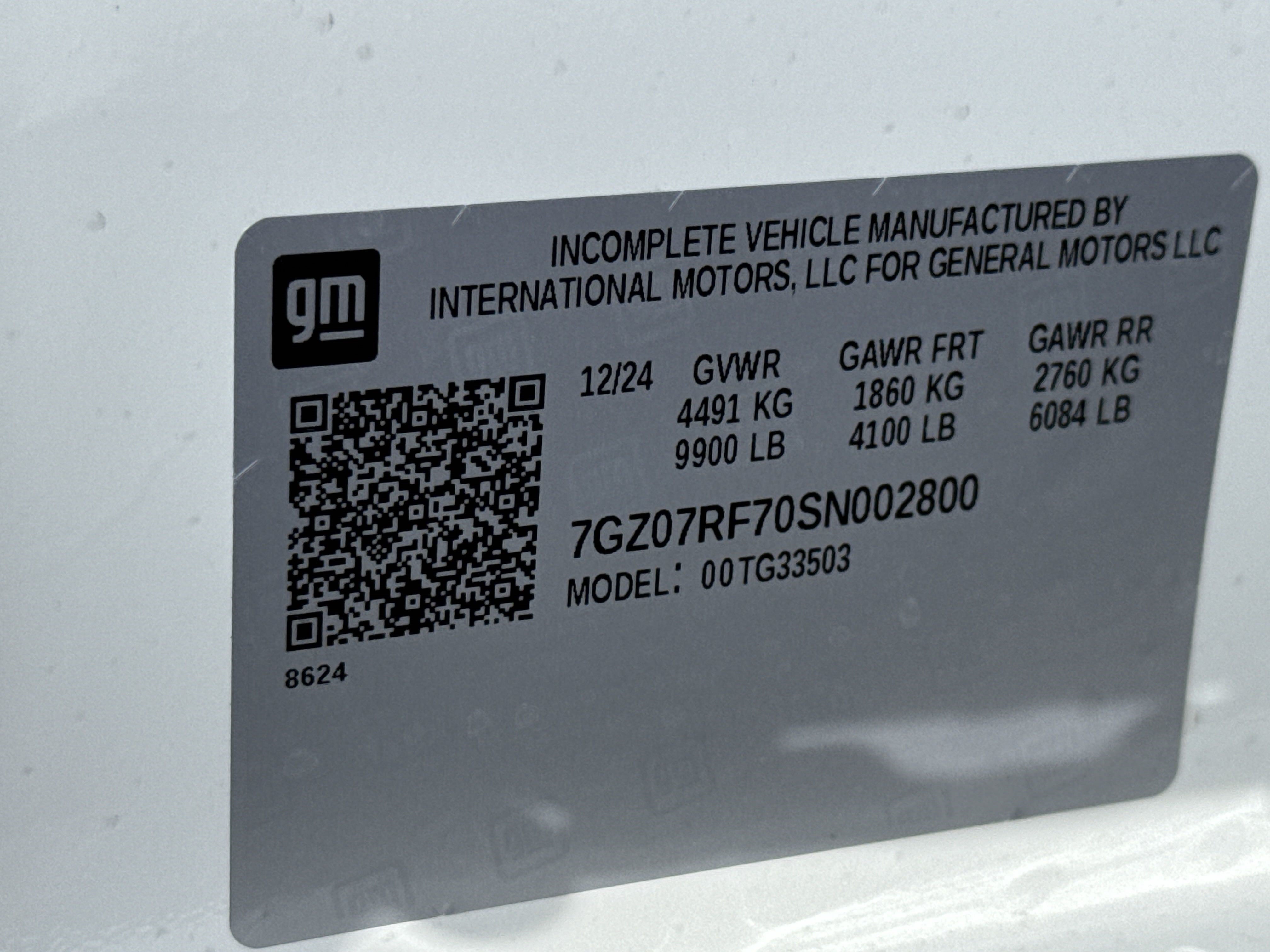 New 2025 GMC Savana 3500 w/ Power Convenience Package RWD image 31