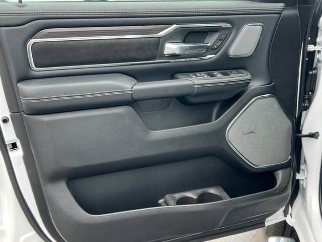 New 2026 RAM 1500 Laramie AWD/4WD image 16
