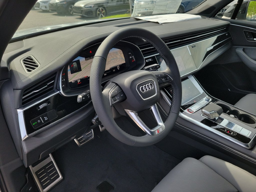 New 2026 Audi SQ7 Premium Plus AWD/4WD image 6