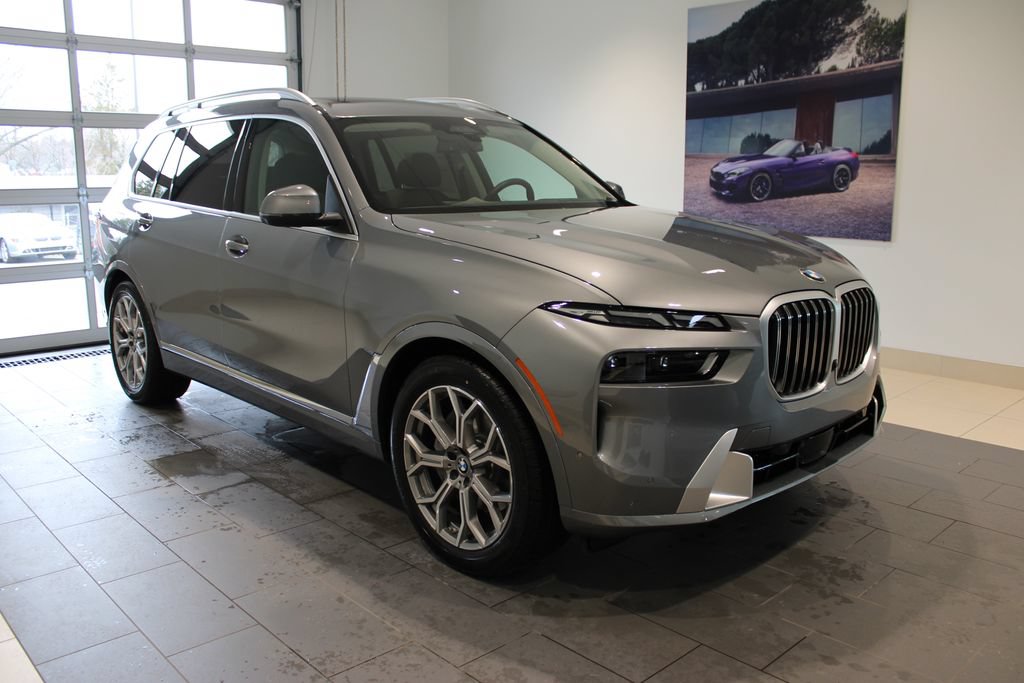 New 2026 BMW X7 xDrive40i AWD/4WD image 2
