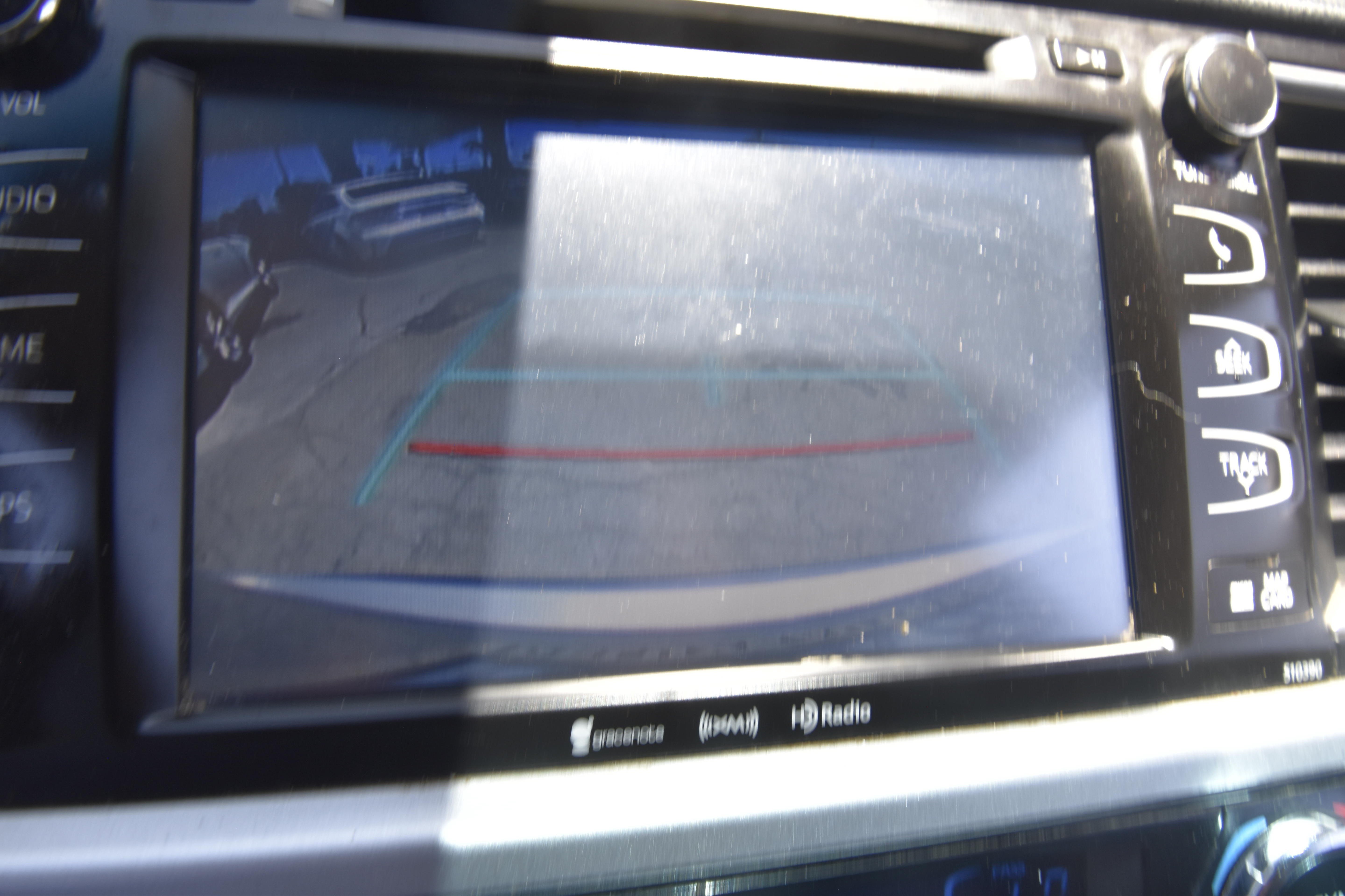 Used 2019 Toyota Highlander XLE FWD image 8