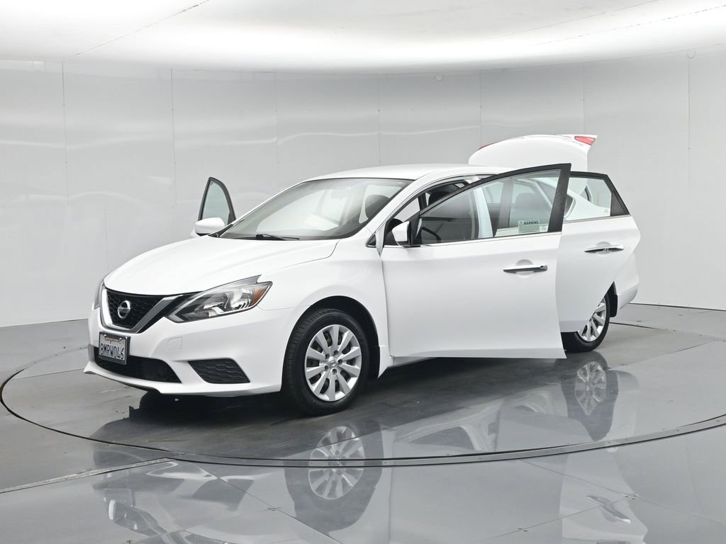 Used 2019 Nissan Sentra S image 31