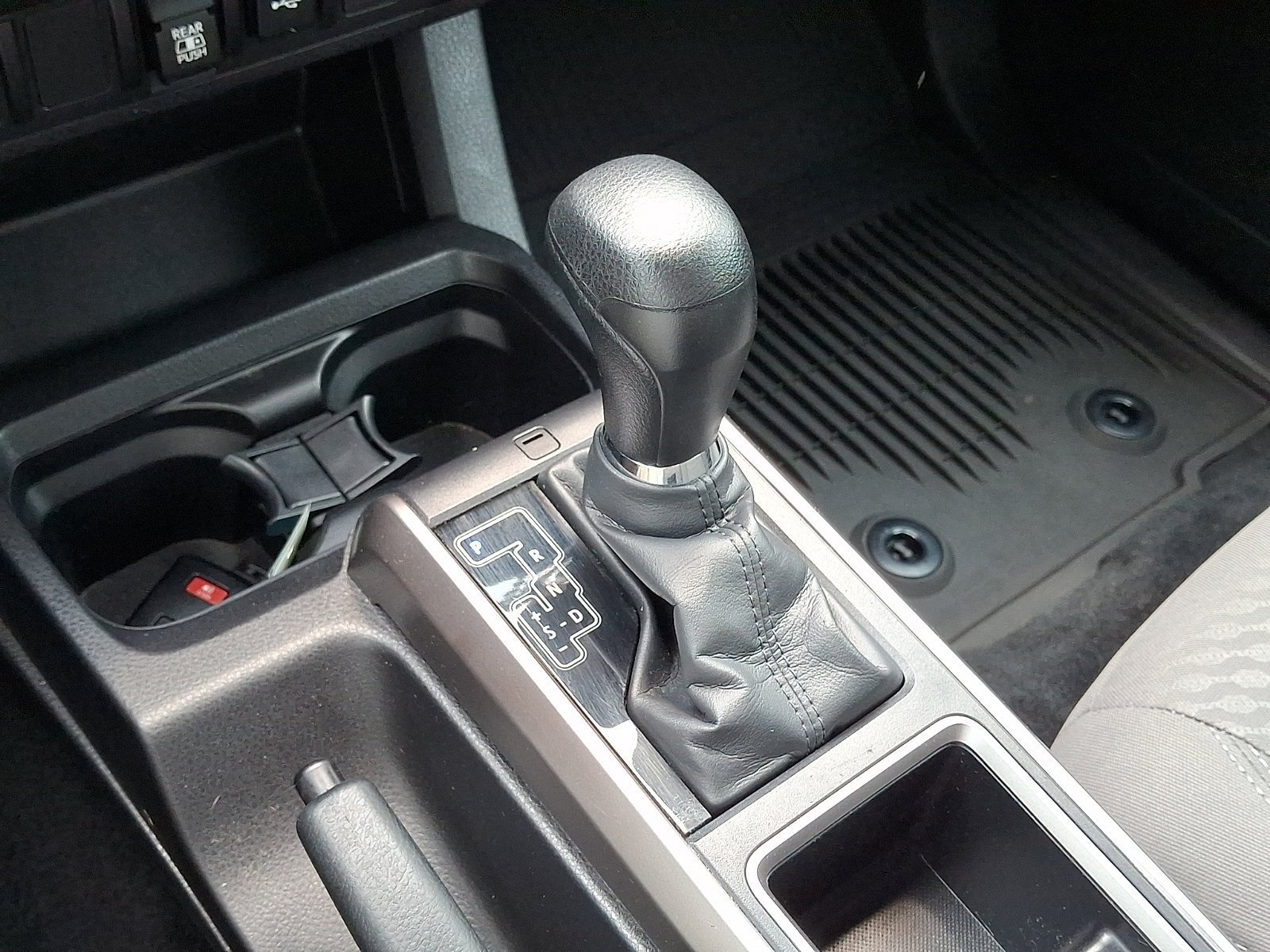 Certified 2023 Toyota Tacoma SR5 AWD/4WD image 15