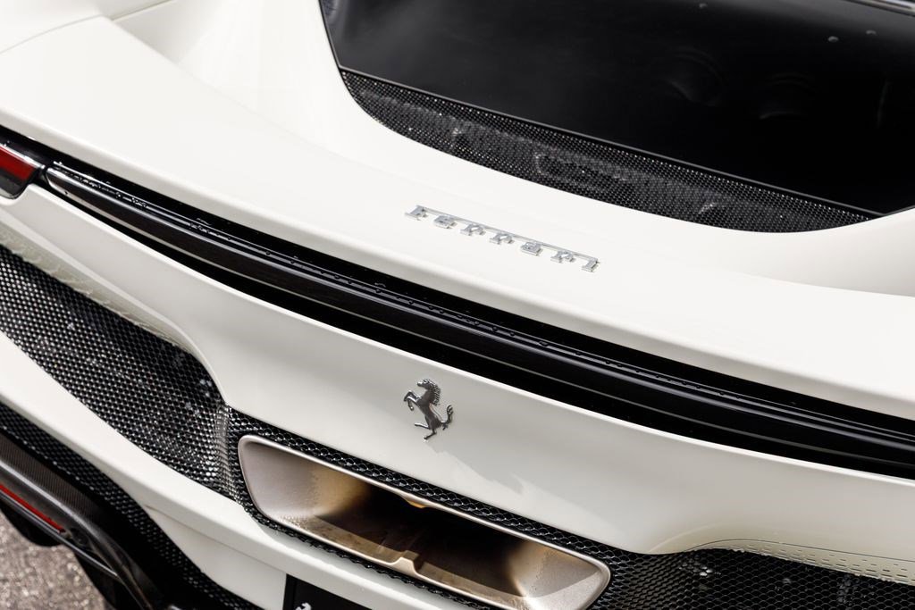 Used 2024 Ferrari 296 GTS RWD image 38